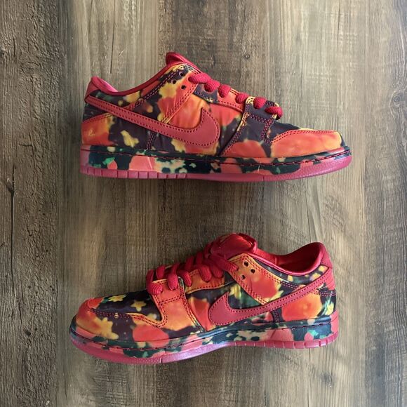 Nike SB Dunk Low X The Wizard Of Oz Ruby Men Size 6.5 / Women 8 Ruby Red Shoes main image 8